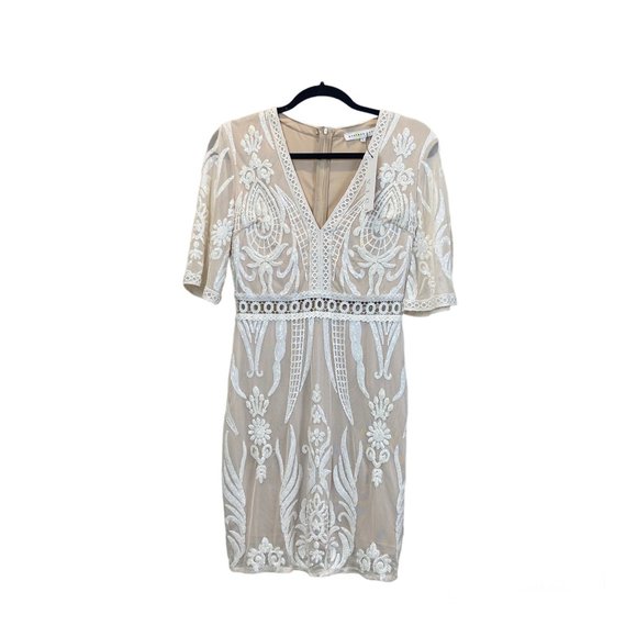 Endless Rose Dresses & Skirts - Endless Rose Beaded Brocade Dress Womens Size S White Sequin Nude lining